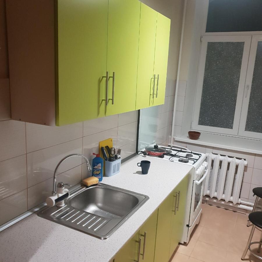 Apartment Theatre Shepkina 2 Rooms II Sumy Exterior foto